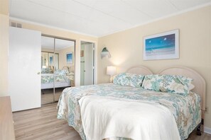 2 Schlafzimmer, Bügeleisen/Bügelbrett, kostenloses WLAN