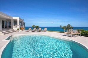 Pool - Falaise des Oiseaux (3 bedrooms) - Beautiful cliffside villa with pool, Terres Basses, St. Martin (Terres Basses)
