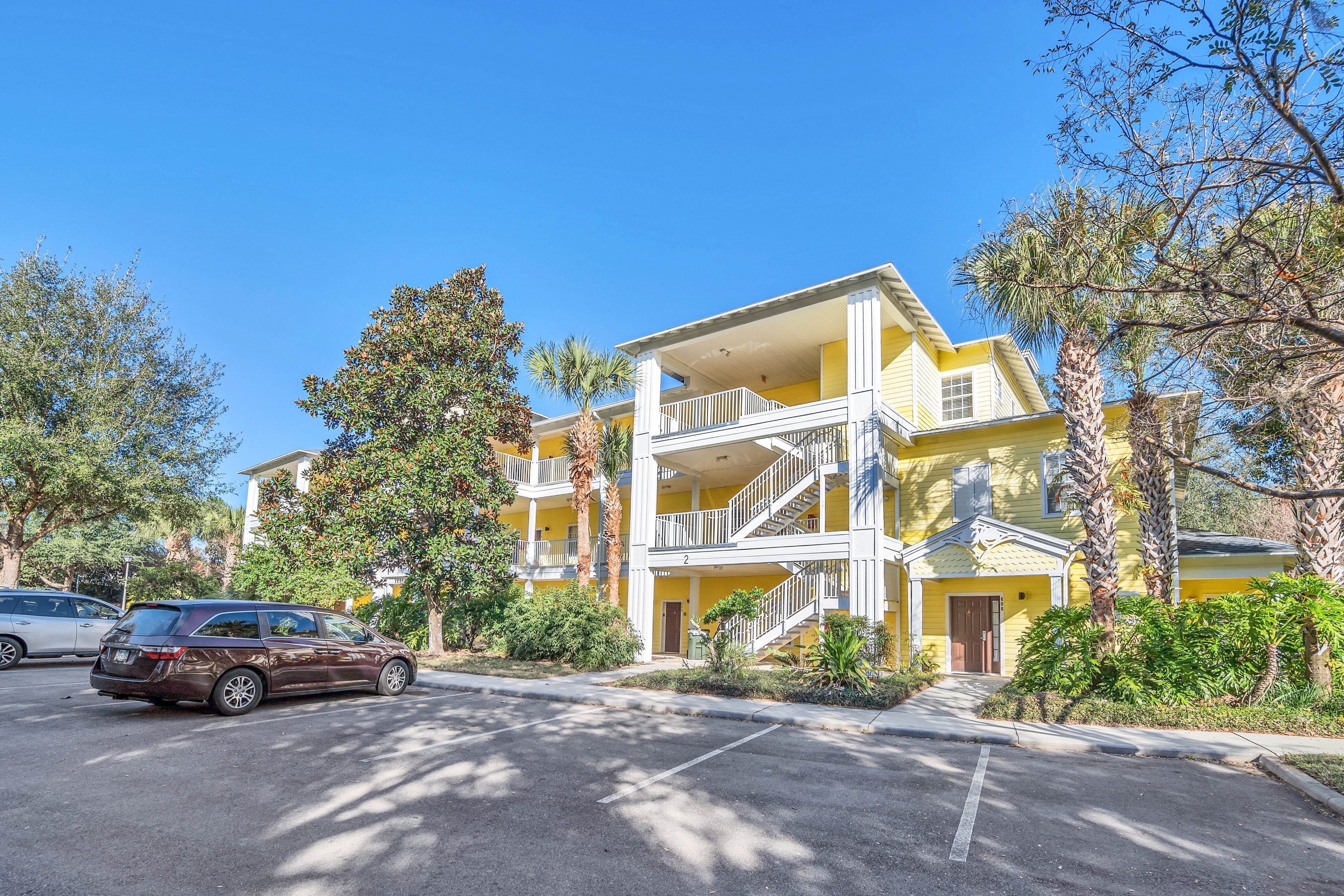 Bahama Bay Caribbean Island themed resort of near to Disney