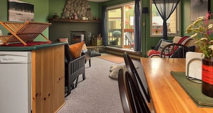 Apex Mountain ~ Beaconsfield Getaway