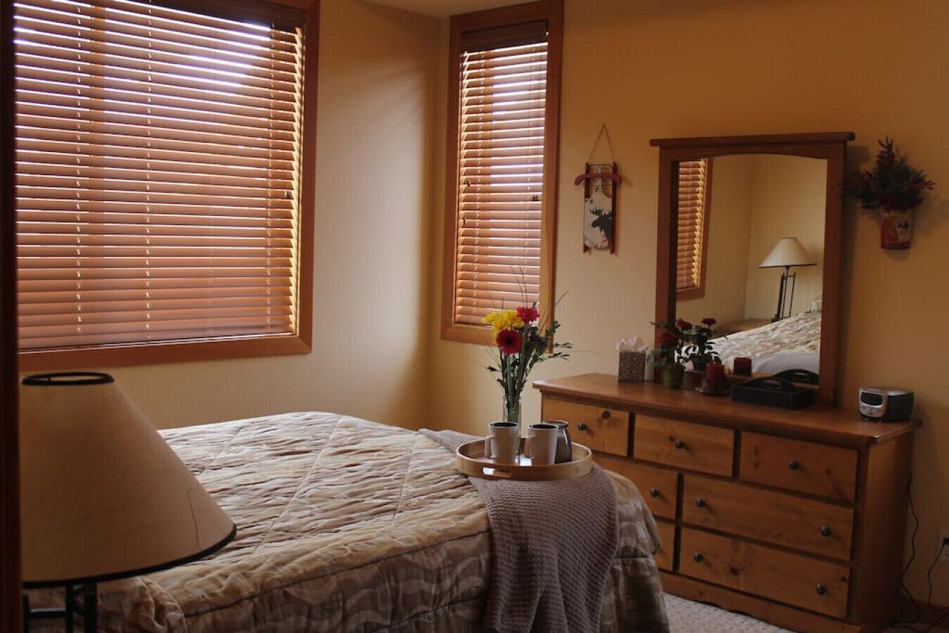 2 makuuhuonetta, työpöytä, silitysrauta/-lauta, Wi-Fi