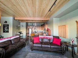 スマートテレビ、暖炉