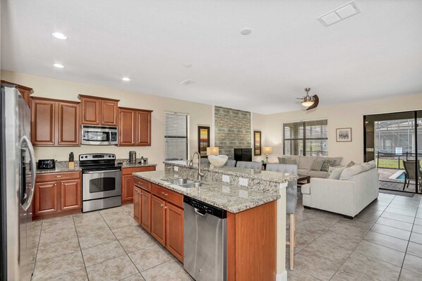 House (4 Bedrooms) | Private kitchen | Microwave, oven, stovetop, dishwasher - Modern Home, Big Pool Area Near Disney, CDC Cleaning 4cg456 (Davenport)