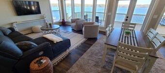 Emma's View On Lay Lake<br>SUMMERTIME ON LAY LAKE IS THE BEST!!☀️