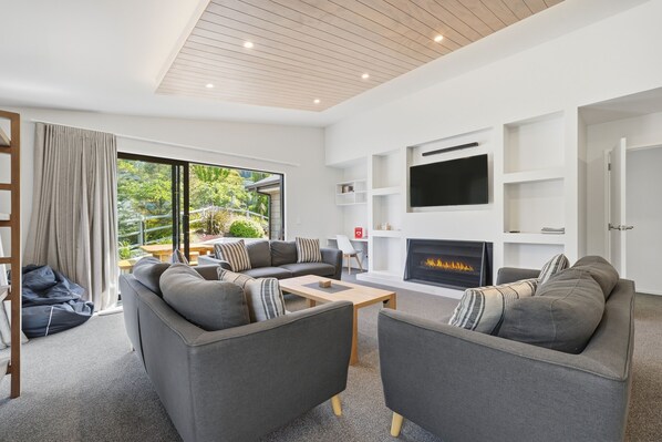 TV, Netflix, servizi in streaming