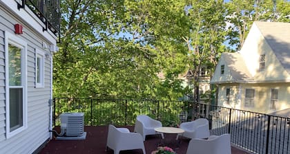 The Inn at Newton Highlands, boutique apartment-hotel