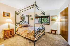 5 bedrooms, Internet, bed sheets