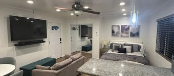 Private Newly Furnished & Cozy Studio Perfect for 1-2 Guests