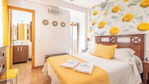 6 bedrooms, iron/ironing board, travel cot, WiFi - Olivares Altos Sayalonga by Ruralidays (Málaga)