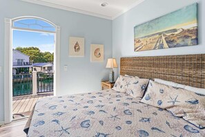 3 soverom, strykejern/-brett, wi-fi og sengetøy