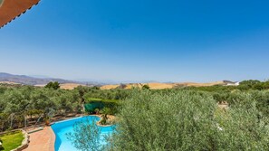 Pool - Casa Rural Lo Pinto Antequera - La Higuera by Ruralidays (Málaga)