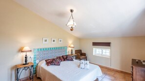3 Schlafzimmer, Bügeleisen/Bügelbrett, Reisekinderbett, WLAN