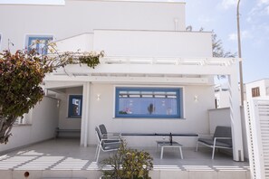 Terrace/patio - Blue house on the sea and very central. (SAN VITO LO CAPO)