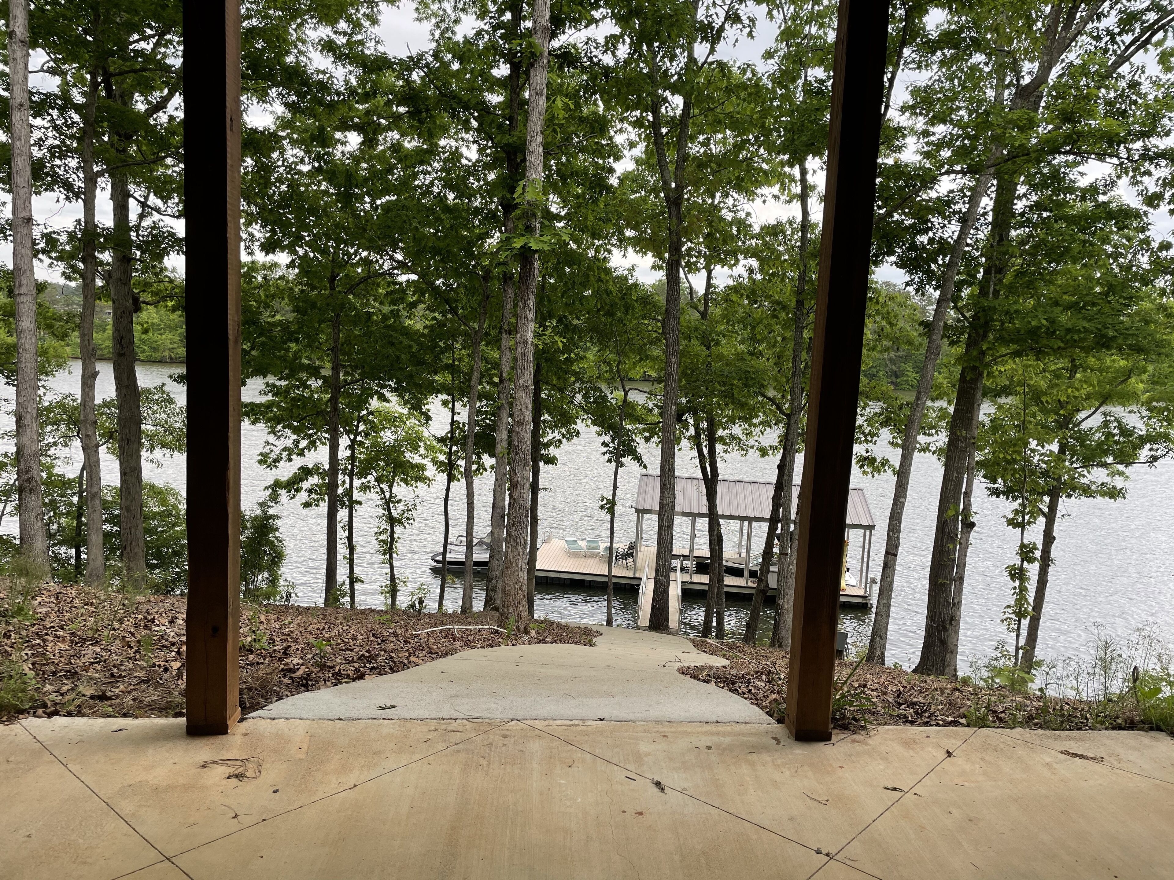 Path to the lake is moderately steep. 