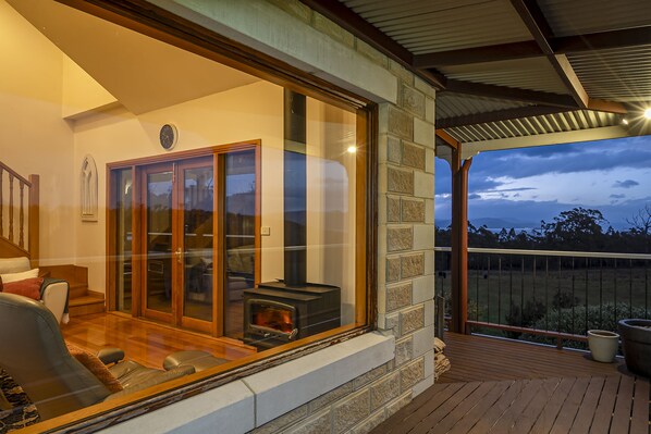 Family House, 3 Bedrooms, Fireplace, Ocean View | Living area | 51-inch Smart TV with satellite channels, TV, fireplace - Manfield Country Bruny Island (South Bruny)
