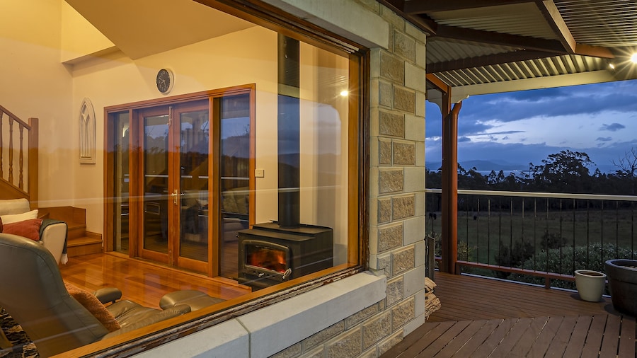 Manfield Country Bruny Island