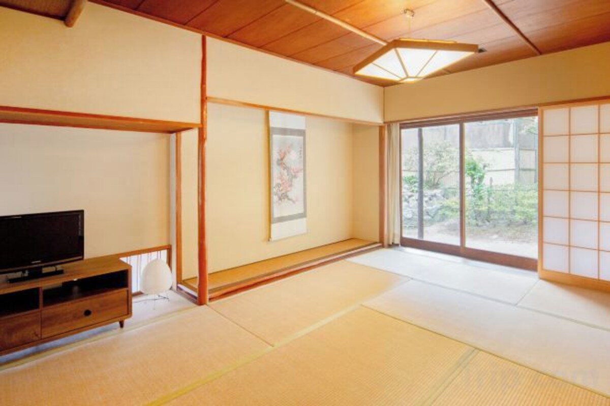Japanese Style Room(Sugao) 5-8 People