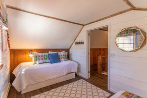 3 makuuhuonetta, ilmainen Wi-Fi, vuodevaatteet