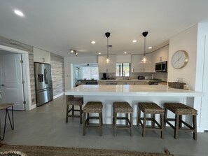 Fridge, microwave, oven, stovetop - Enjoy our Beautiful Renovated Home on a Fun Canal! (Miami)