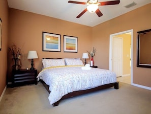 4 bedrooms, iron/ironing board, WiFi, bed sheets