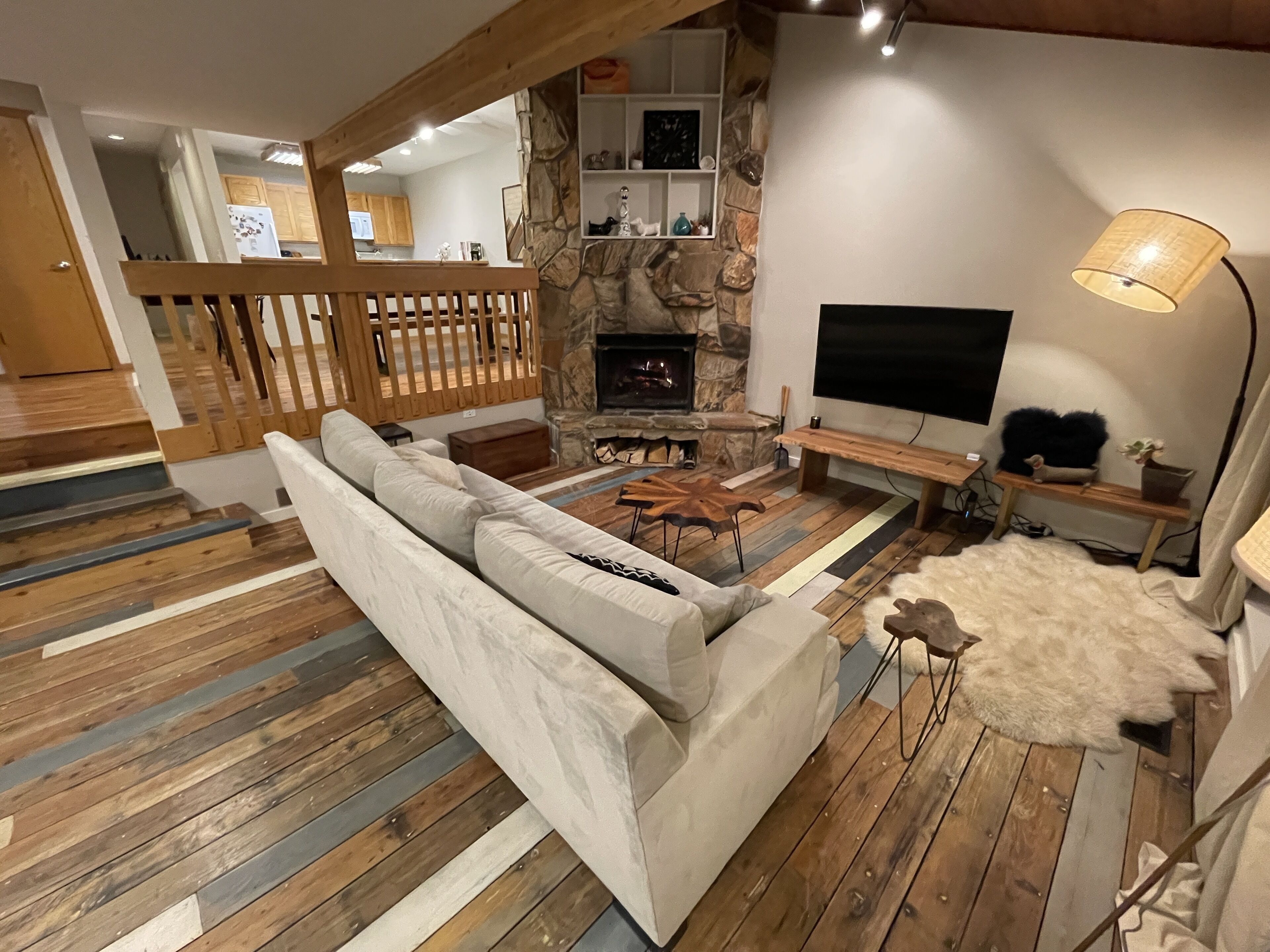 Three-story Mountain Home minutes from world-class Canyons/Park City resorts