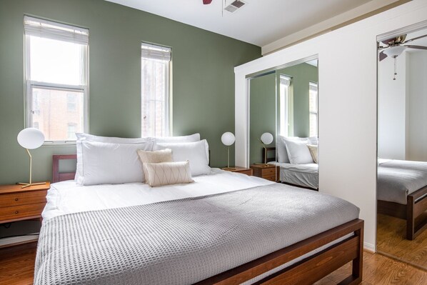 2 bedrooms, iron/ironing board, WiFi, bed sheets