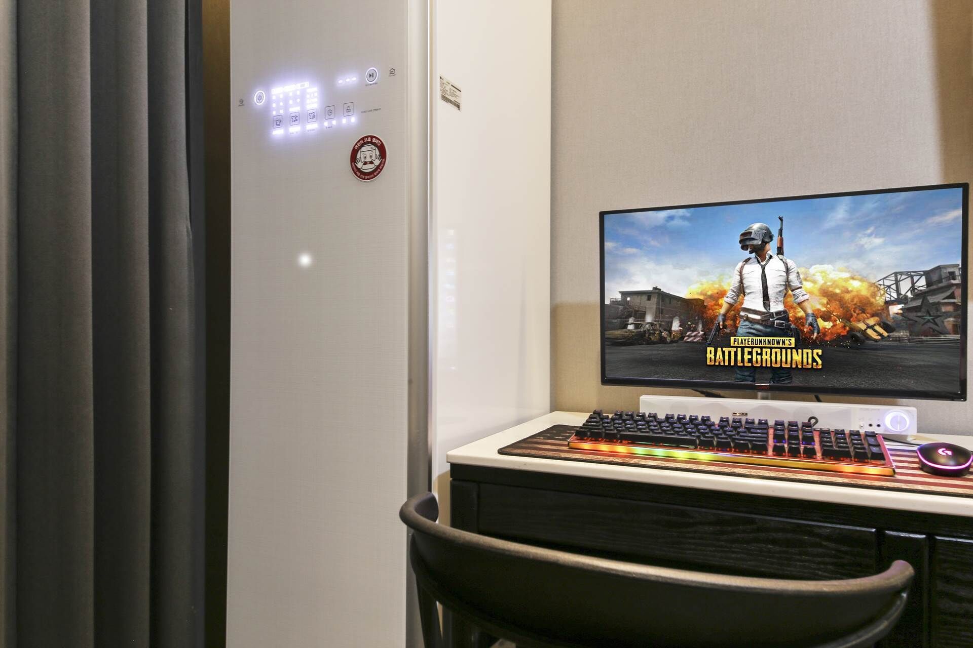 massage room | room amenity