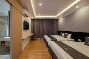 Family Quadruple Room - The Empire Hotel (Phu Quoc)