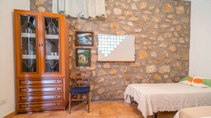2 bedrooms, iron/ironing board