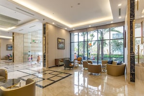 Lobby - Sens House Saigon – Serviced Apartments in Vinhomes Central Park (Ho Chi Minh City)