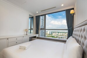 Premium Apartment, 3 Bedrooms, Balcony, City View (Sens House) | View from room - Sens House Saigon – Serviced Apartments in Vinhomes Central Park (Ho Chi Minh City)