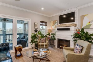 Unclassified image, 5 of 50, button - The Commodore's Son |Perfect Couples Retreat |Stay in Style at Lost Key |Beach Club |Pools |Spa|Golf (Pensacola)