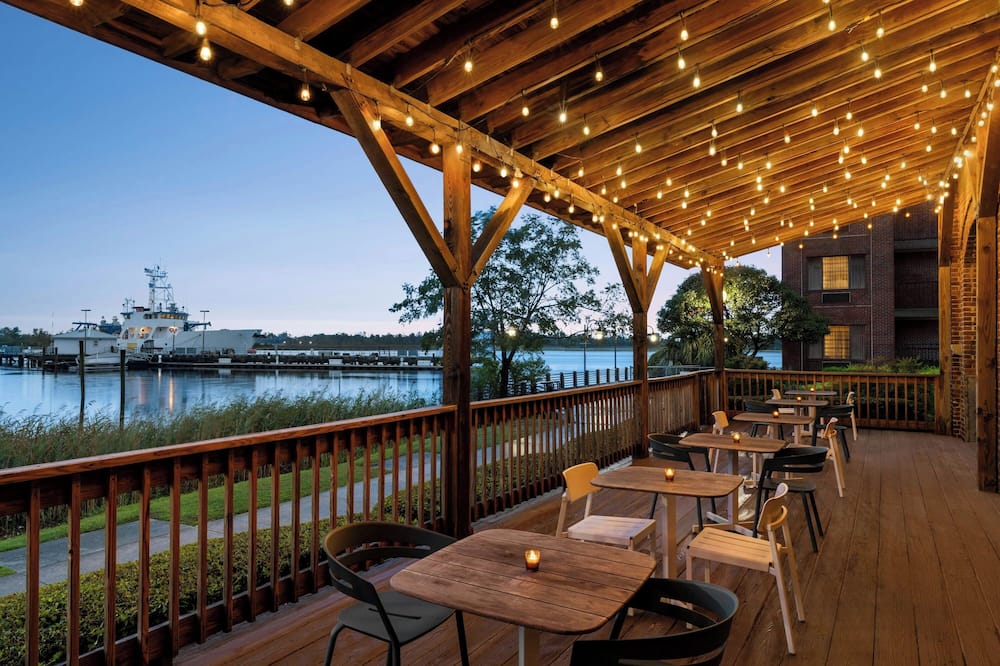 Aloft Wilmington at Coastline Center