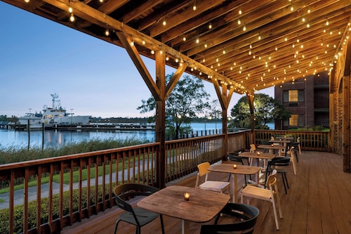 Aloft Wilmington at Coastline Center