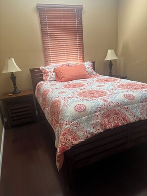 3 bedrooms, free WiFi, bed sheets - Beautiful centrally located townhome in The Gardens, Gilbert (Gilbert)