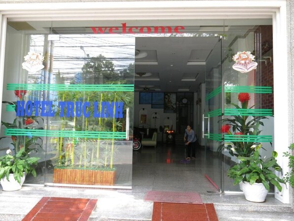 Exterior - Truc Linh Hotel (Can Tho)
