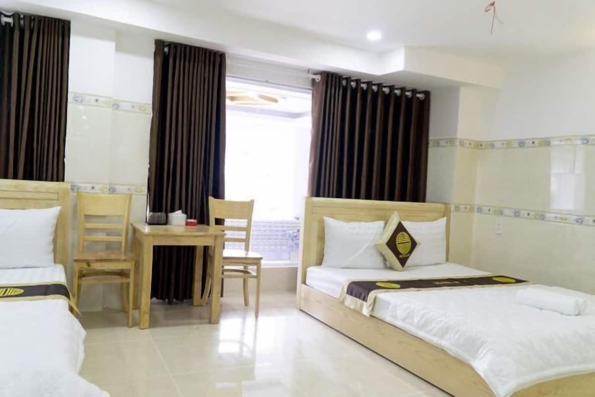 โต๊ะทำงาน, Wi-Fi ฟรี, ผ้าปูที่นอน