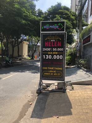 Front of property - Hotel A-Loi (Ho Chi Minh City)