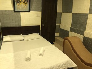 Double Room - Hotel An Nhi (Song Ma)