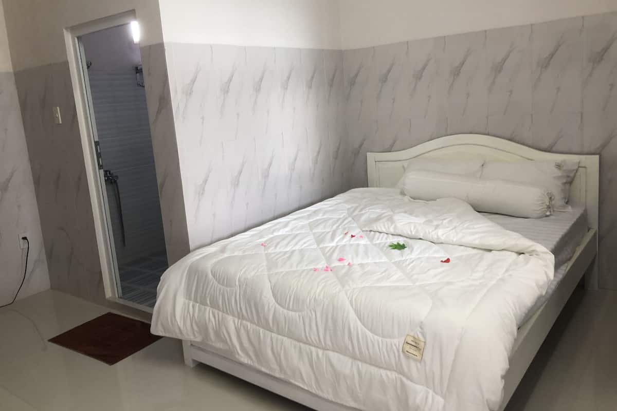 Superior Double Room | Free WiFi, bed sheets