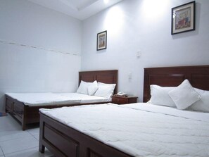 ห้องแฟมิลี่ | โต๊ะทำงาน, เตารีด/โต๊ะรีดผ้า, Wi-Fi ฟรี, ผ้าปูที่นอน