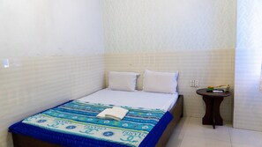 Quarto casal | Escrivaninha, ferros/tábuas de passar roupa, Wi-Fi de cortesia