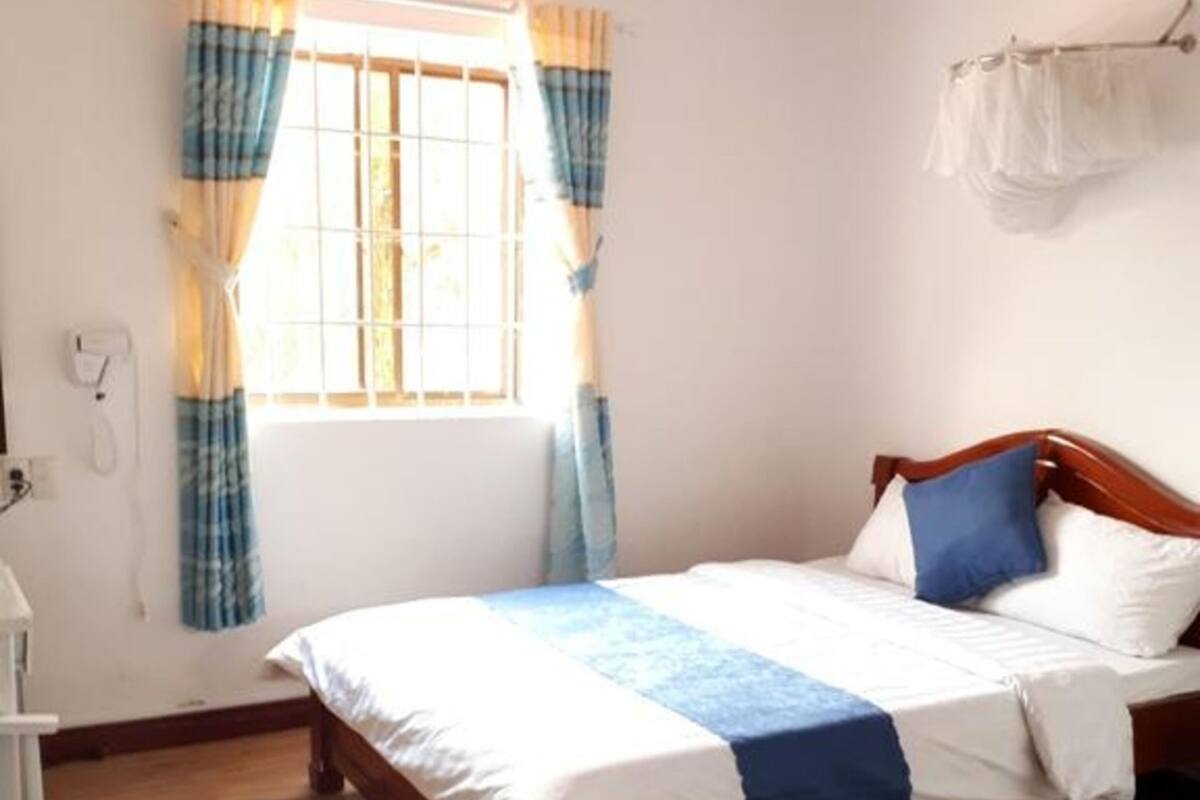 Superior Double Room | Desk, free WiFi, bed sheets