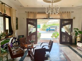 Zona de estar del vestíbulo