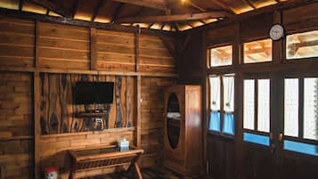 Superior B | 1 kamar tidur, meja kerja, dan seprai linen