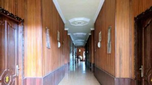 Unclassified image, 4 of 16, button - Hotel Lizha (Tenggarong)