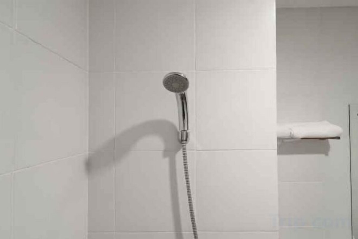 Bathroom | Shower, rainfall showerhead, free toiletries, hair dryer
