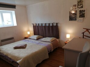 6 chambres, Wi-Fi gratuit, draps fournis