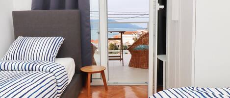 House (Three Bedroom Holiday Home)