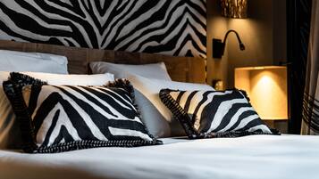 Tweepersoonskamer | 1 slaapkamer, luxe beddengoed, een minibar, een kluis op de kamer